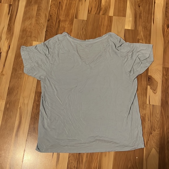 blue american eagle tee - Picture 2 of 2